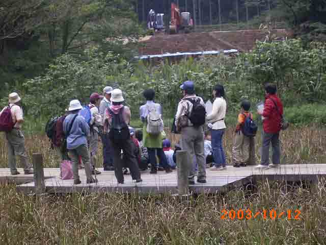 �����r�z��ׁ̈A�j�󂳂�鎩�R���ɜ��R�I�I