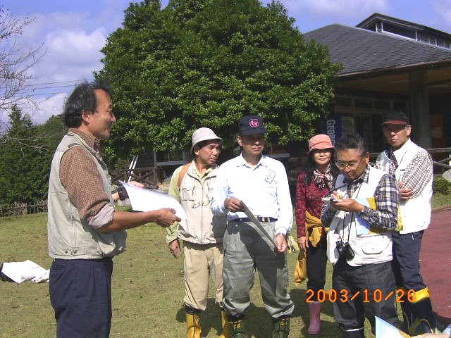 �u�N���v���e�[�}�Ɂg�g�߂Ȏ��R�ώ@�h���w�������ԍu�t