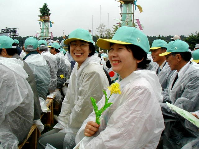 ���ҎҐȂ̋��c������̃{�����e�B�A