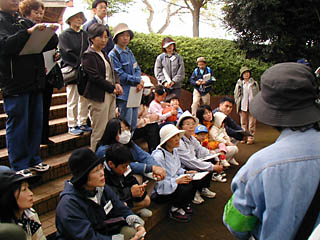 ��ʊώ@��̎n�܂�ŁB�����̃e�[�}��������Ă���ʐ^