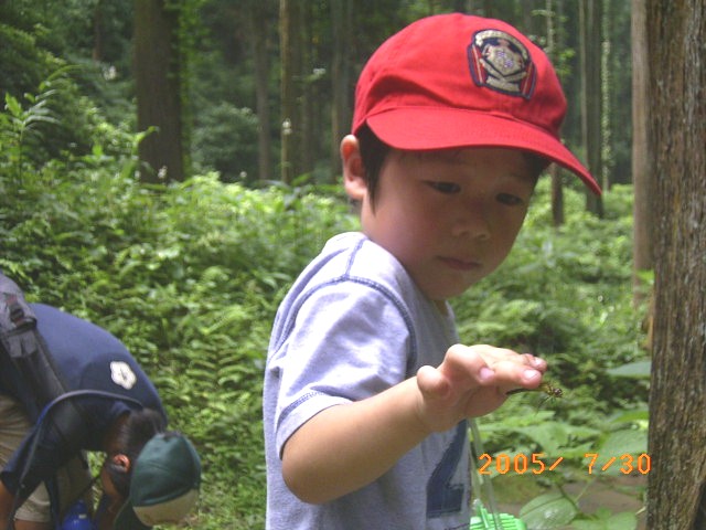 �ڂ��@�͂��߂ăg���{����ł������񂾁I�q���̎ʐ^