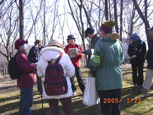 �ώ@��̏I�_�A���\���L�ˌ����Ŋώ@�������̎�ށE�̐����m�F���������i�̎ʐ^