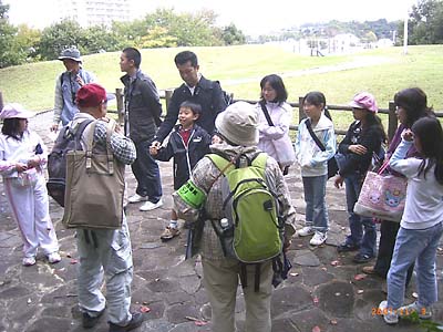 �U��Ԃ�̎ʐ^�A�Q����13���ʂ��Ă���A�q�ǂ����w�����ɕ񍐂��Ă���